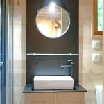 Le Domaine Du Cap La Roussie بيت للعطل *
