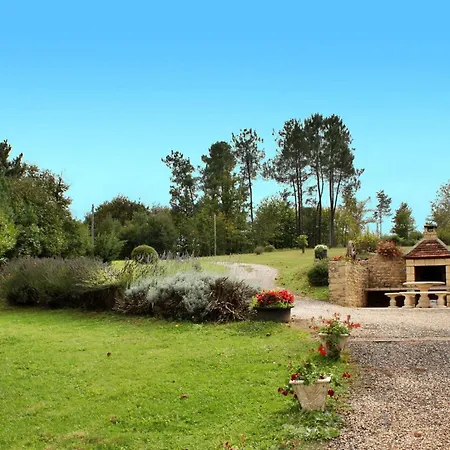 Holiday home Le Domaine Du Cap La Roussie *