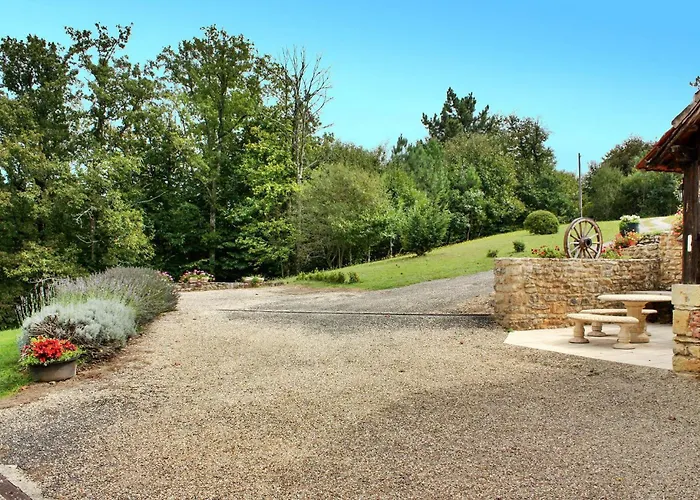 Le Domaine Du Cap La Roussie * Saint-Cirq (Dordogne)